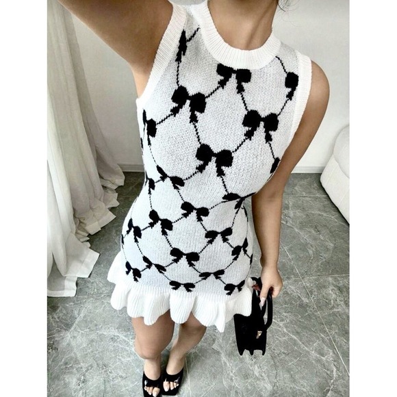 White Black Knitted Bow Bodycon Mini Dress Women SMALL Sleeveless Stretchy Short - Picture 4 of 6